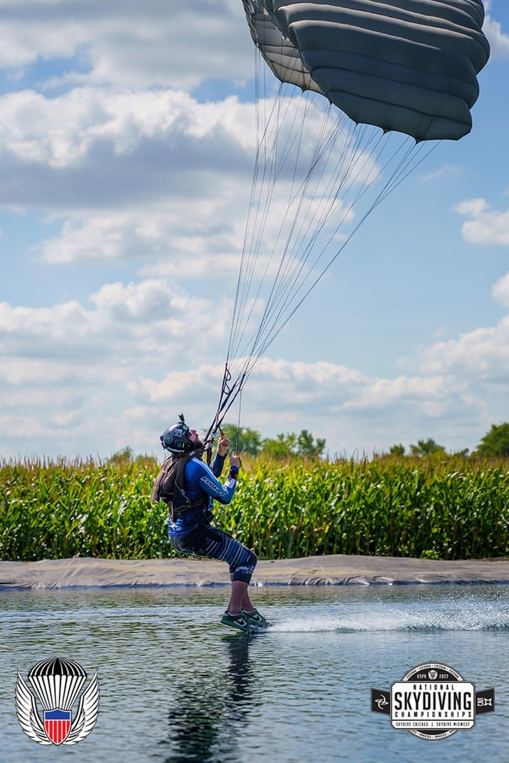 Canopy Piloting Freestyle Blind Man